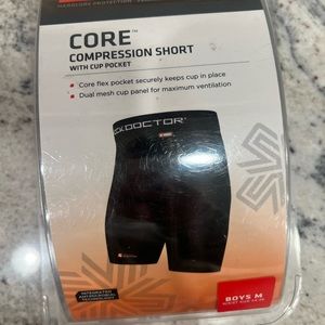 Compression shorts new